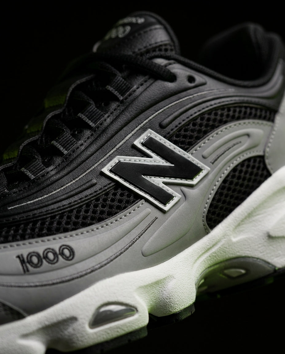 NB 1000 Mesh Layered Runner