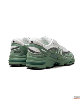 NB 1000 Mesh Layered Runner