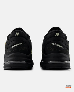 NB 1000 Suede Layered Chunky Runner