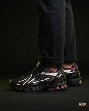 NB 1906A Mesh Layered Chunky Runner Black Pink White