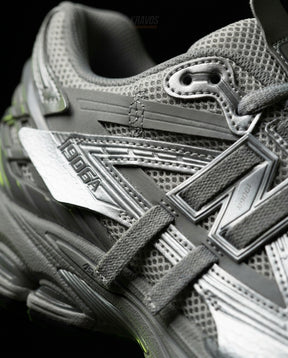 NB 1906A Mesh Layered Chunky Runner Grey Silver