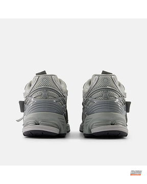 NB 1906A Mesh Layered Chunky Runner