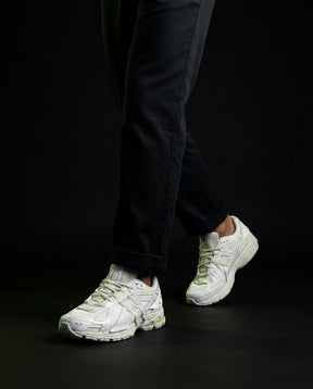 NB 1906A Mesh Layered Chunky Runner White Green