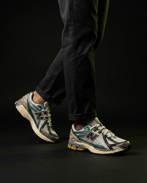 NB 1906R Mesh Layered Chunky Runner Cream Grey Teal