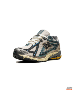 NB 1906R Mesh Layered Chunky Runner