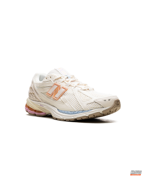 NB 1906R Mesh Layered Chunky Runner