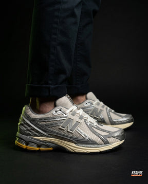 NB 1906R Mesh Layered Chunky Runner Grey Cream Gold