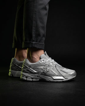 NB 1906R Mesh Layered Chunky Runner Grey Silver