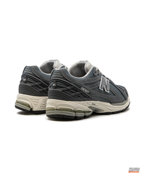 NB 1906R Mesh Layered Chunky Runner