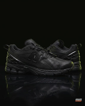 NB 1906R Mesh Layered Chunky Runner Triple Black