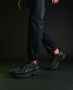 NB 1906R Mesh Layered Chunky Runner Triple Black