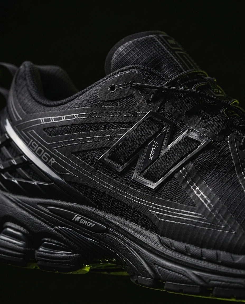 NB 1906R Mesh Layered Chunky Runner Triple Black