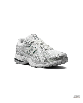 NB 1906R Mesh Layered Chunky Runner