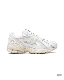 NB 1906R Mixed Panelled Retro Runner White Cream #whitecream