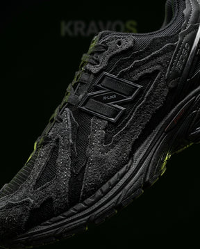 NB 1906R Mixed Panelled Retro Runner