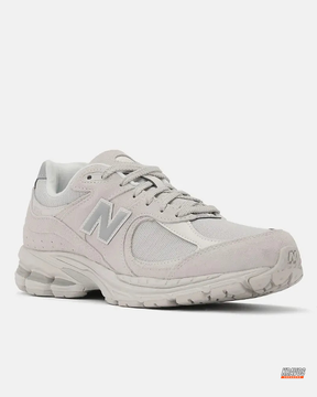 NB 2002R Mesh Layered Chunky Runner