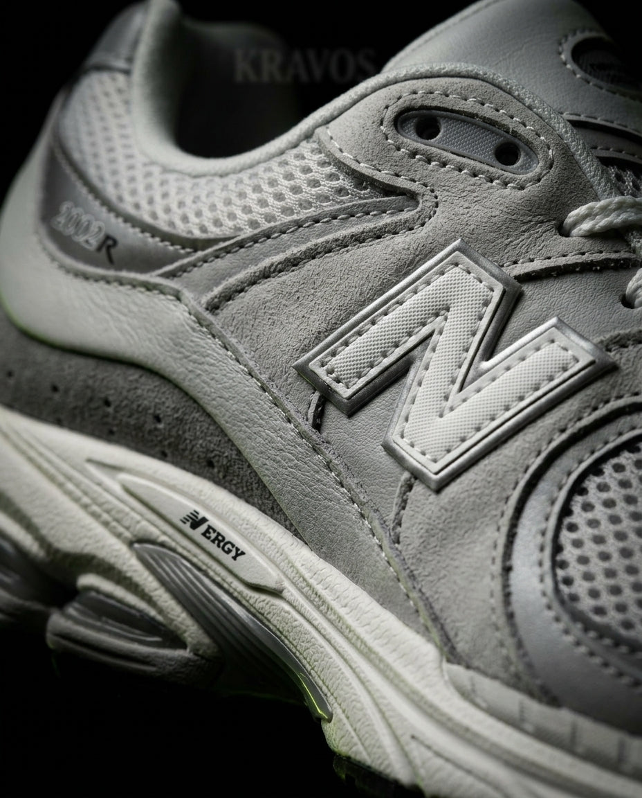 NB 2002R Mesh Layered Chunky Runner