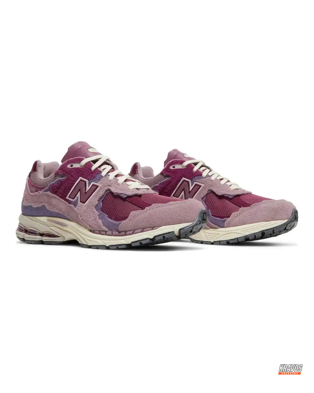 NB 2002R Suede Layered Runner