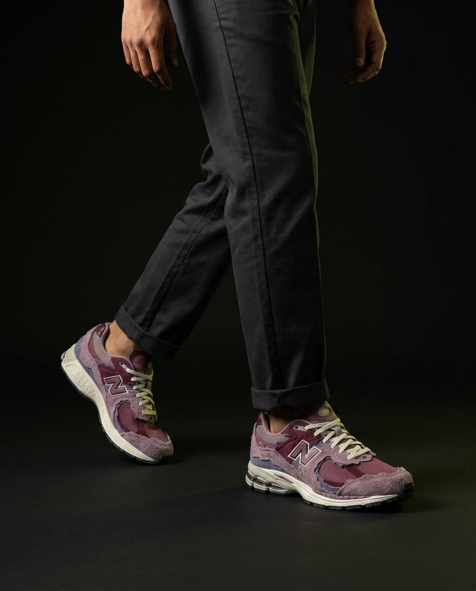 NB 2002R Suede Layered Runner