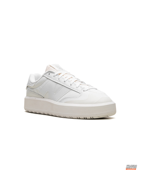 NB 302 Leather Platform Court Trainer