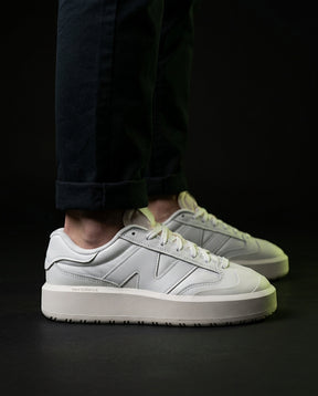 NB 302 Leather Platform Court Trainer