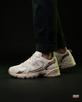 NB 530 Mesh Panelled Retro Runner Cream Cream Burgundy