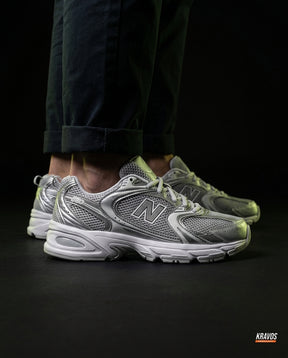 NB 530 Mesh Panelled Retro Runner Grey Grey Silver White