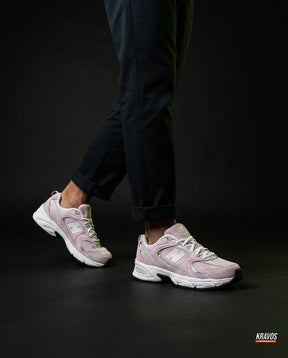 NB 530 Mesh Panelled Retro Runner White 1 Pink White