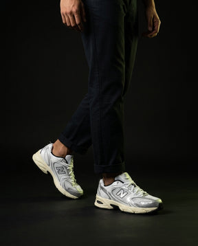 NB 530 Mesh Panelled Retro Runner White 2 White Silver Cream