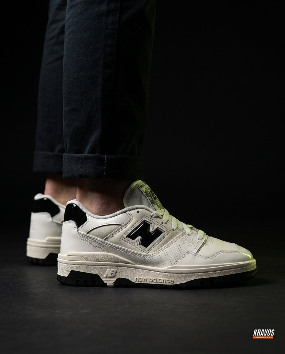 NB 550 Leather Panelled Court Trainer Cream Off White Black