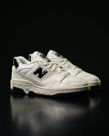 NB 550 Leather Panelled Court Trainer Cream Off White Black