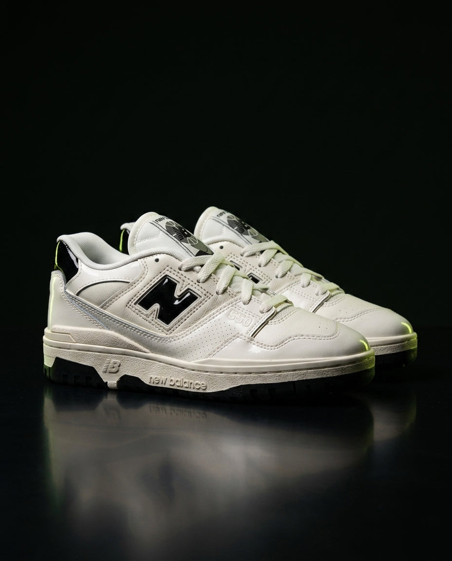 NB 550 Leather Panelled Court Trainer Cream Off White Black