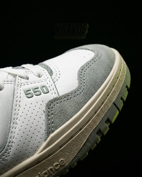 NB 550 Leather Panelled Court Trainer White 1 White Sage Grey