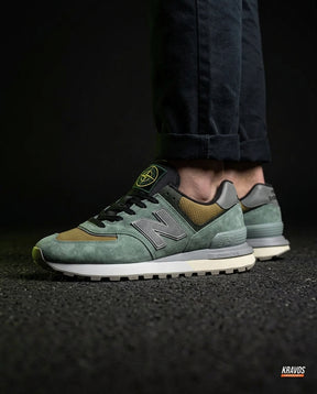 NB 574 Suede Panelled Retro Runner Sage Olive Grey