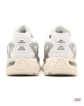 NB 725 Mesh Layered Chunky Runner