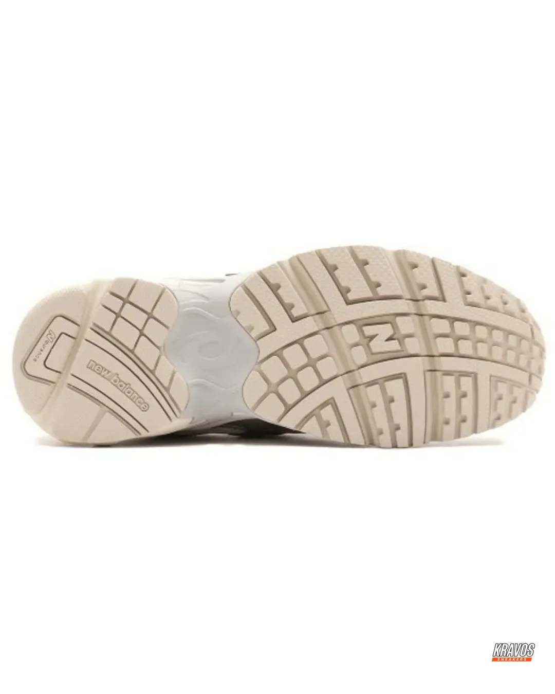 NB 725 Mesh Layered Chunky Runner