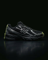 NB 740 Mesh Layered Running Trainer Triple Black