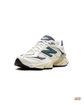 NB 9060 Leather Chunky Layered Runner