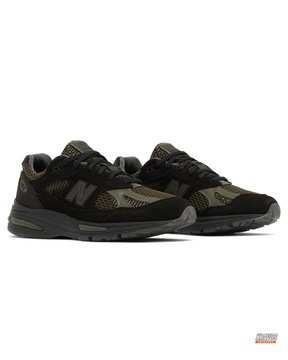 NB 991 Suede Mesh Panelled Trainer
