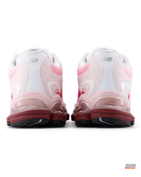 NB Mesh Layered Pod-Sole Runner