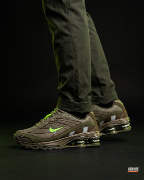NK 2 Mesh Visible-Shox Runner Olive Green
