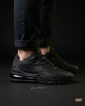 NK 270 Mesh Layered Bubble Runner Triple Black