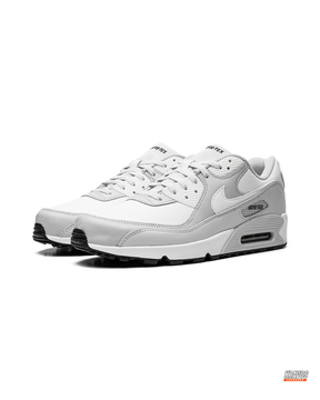NK 90 Leather Gore-Tex Trainer