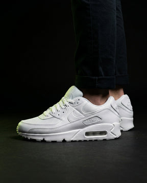 NK 90 Mesh Panelled Runner Trainer Triple White