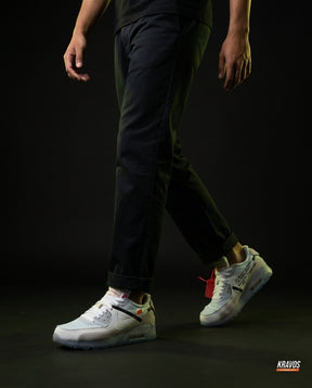 NK 90 Mesh Panelled Runner Trainer White Grey Red