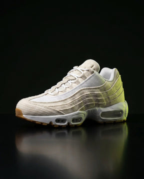 NK 95 Layered Wavy Panel Runner