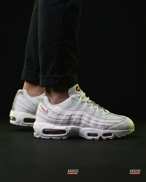 NK 95 Mesh Layered Running Trainer White Red