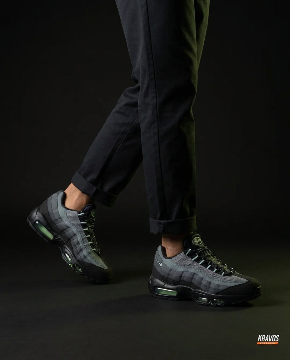 NK 95 Mesh Layered Wave Runner Black Grey Mint