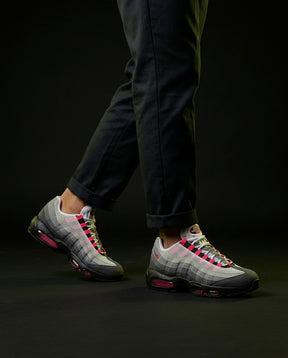 NK 95 Mesh Layered Wave Runner Grey Black Pink