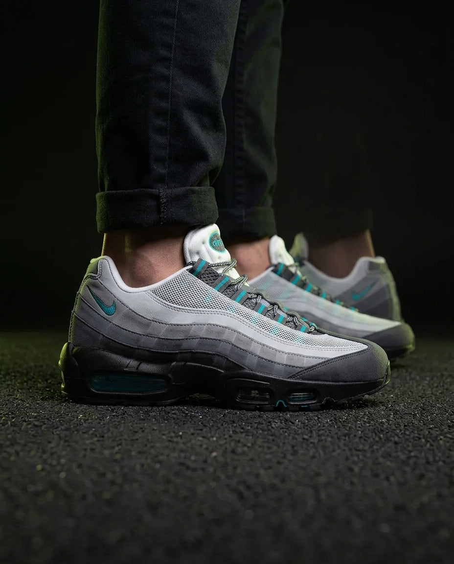 NK 95 Mesh Layered Wave Runner Grey Black Teal